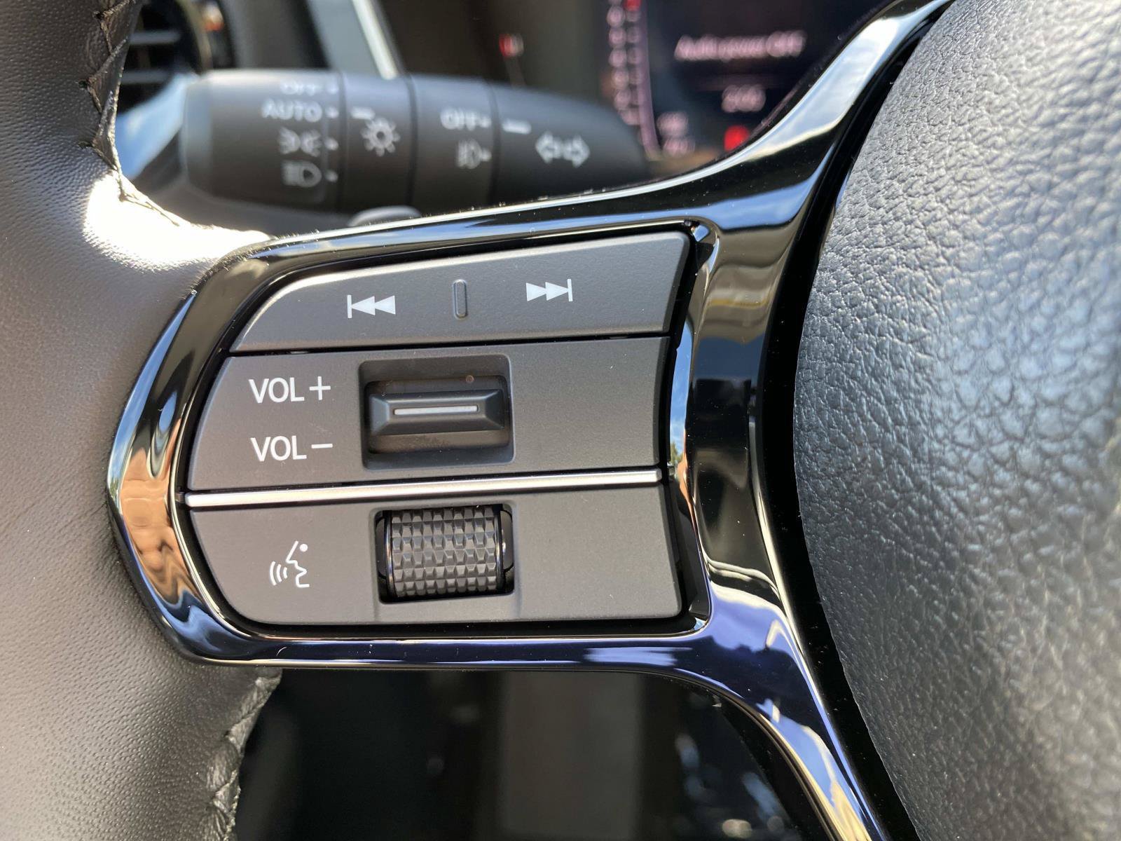 New 2026 Honda Pilot Touring image 16