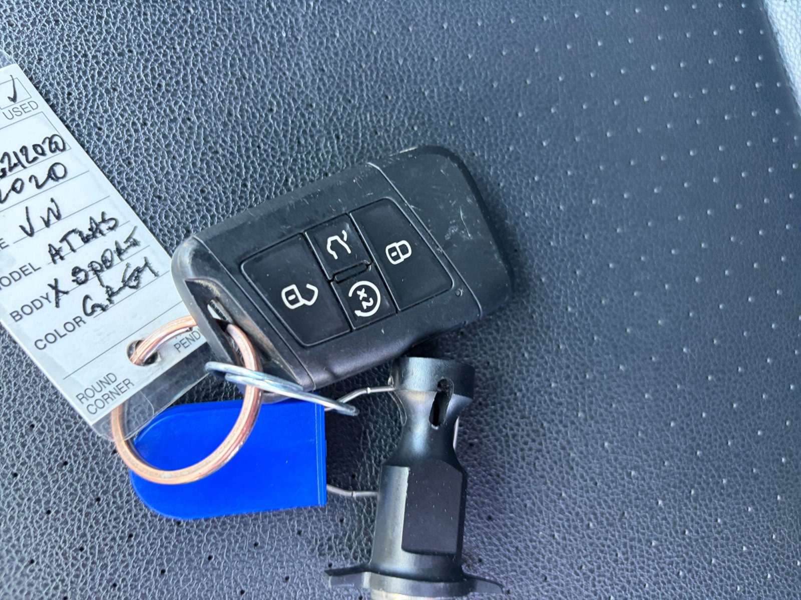 Used 2020 Volkswagen Atlas Cross Sport SE AWD/4WD image 21