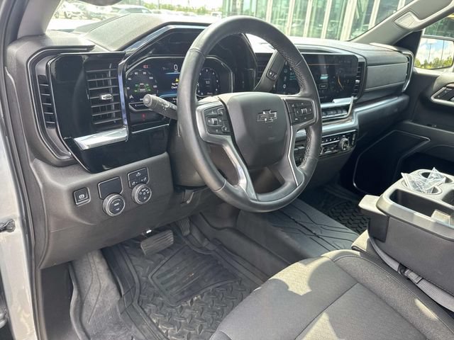 Used 2025 Chevrolet Silverado 1500 RST w/ LPO, Dark Essentials Package RWD image 23