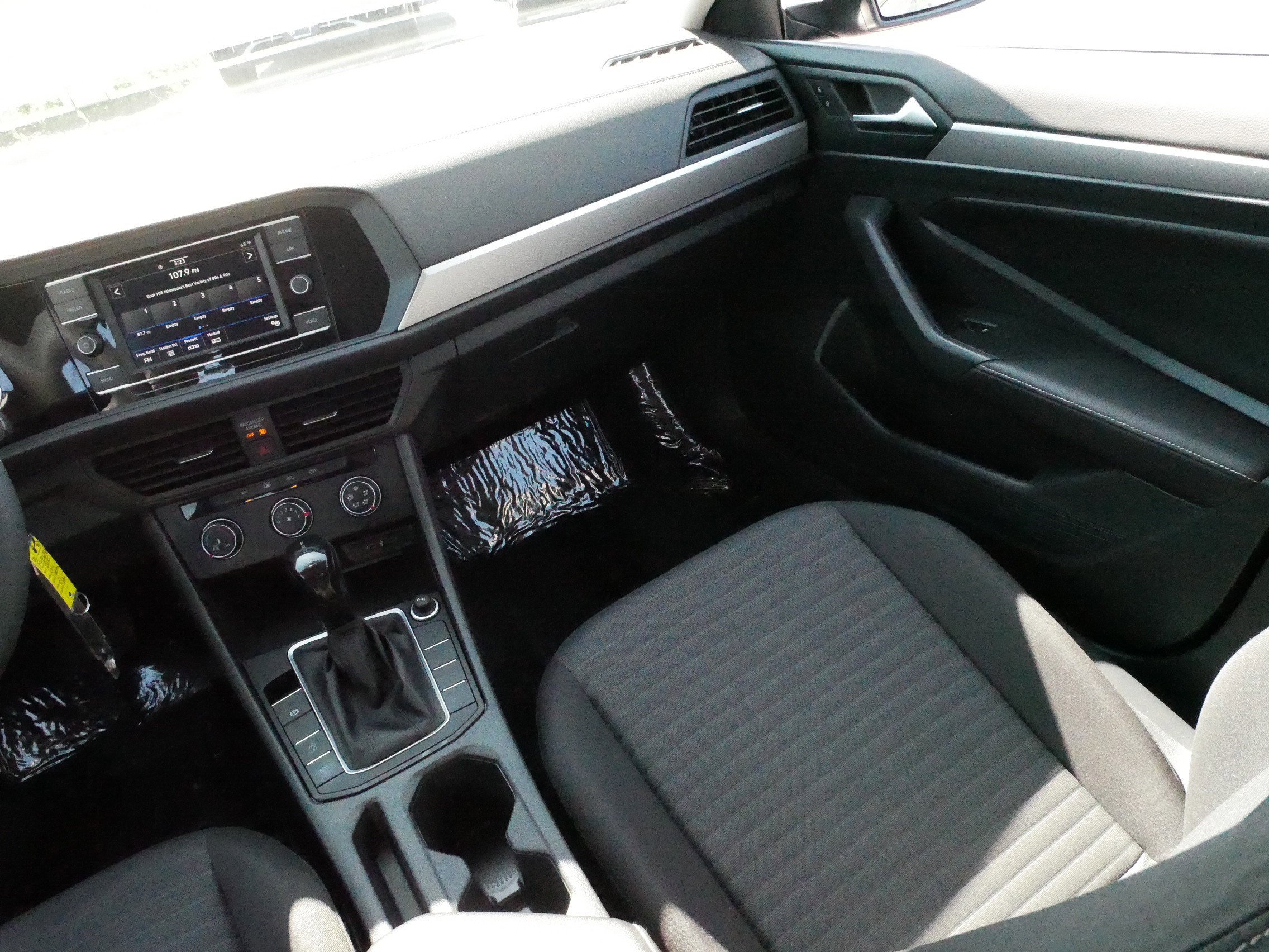 Certified 2023 Volkswagen Jetta S FWD image 11
