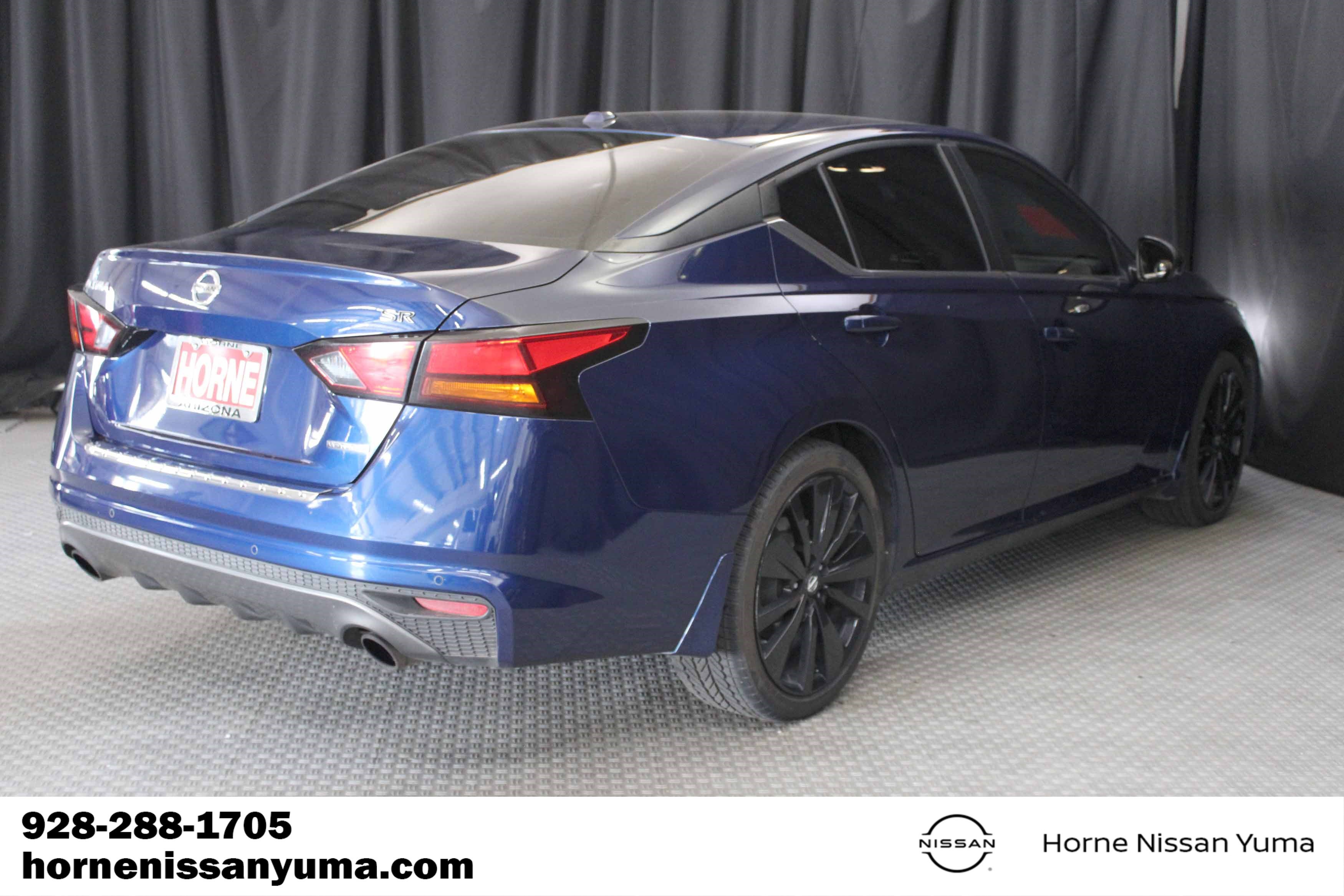 Used 2021 Nissan Altima 2.0 SR FWD image 13