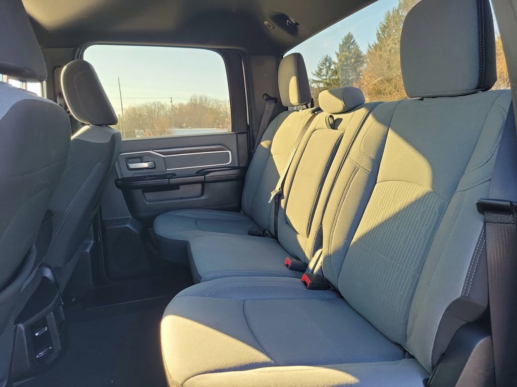 Used 2023 RAM 3500 Big Horn w/ Level 1 Equipment Group image 35