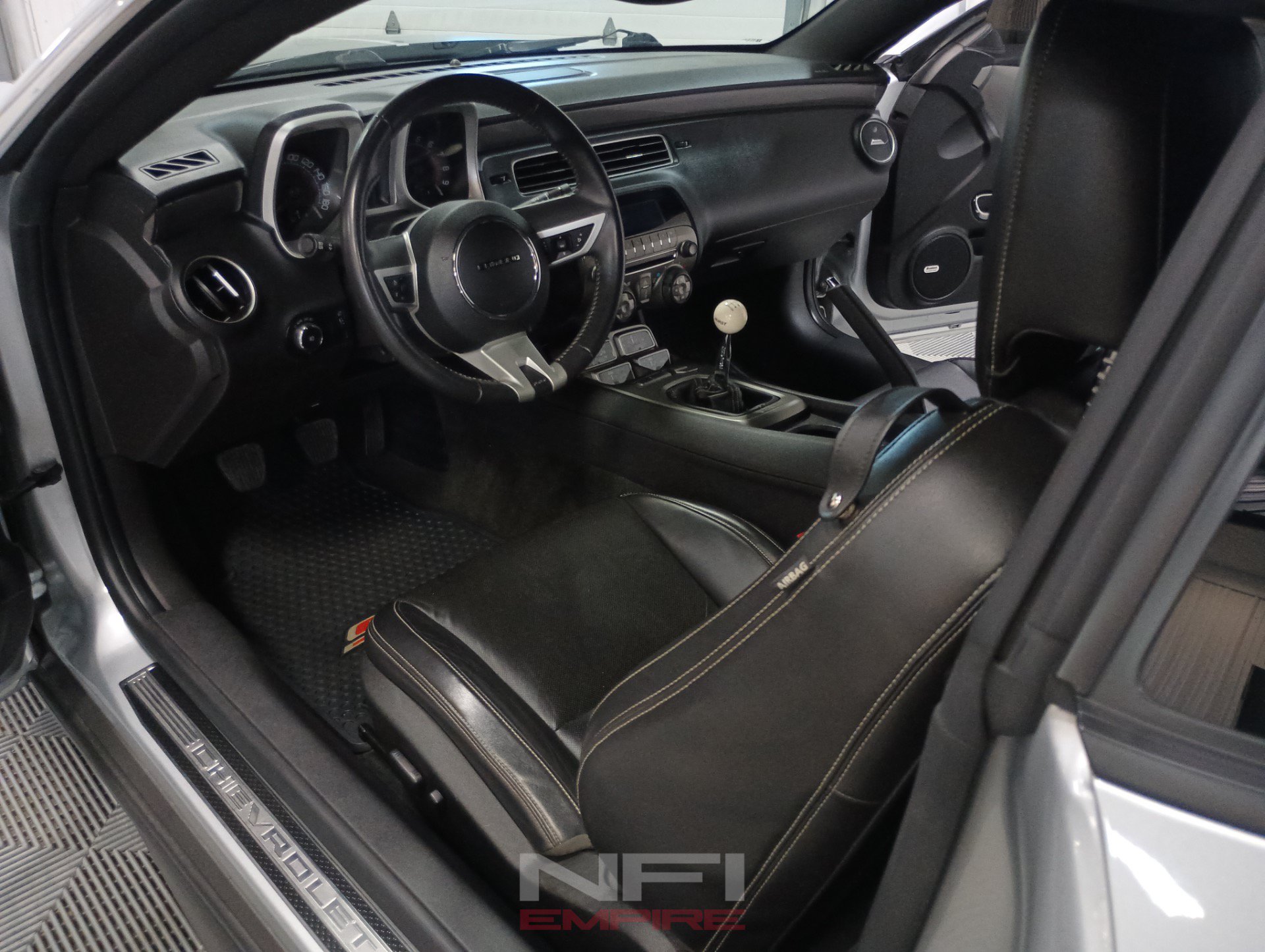 Used 2010 Chevrolet Camaro SS w/ LPO, Ground Effects Package RWD image 34