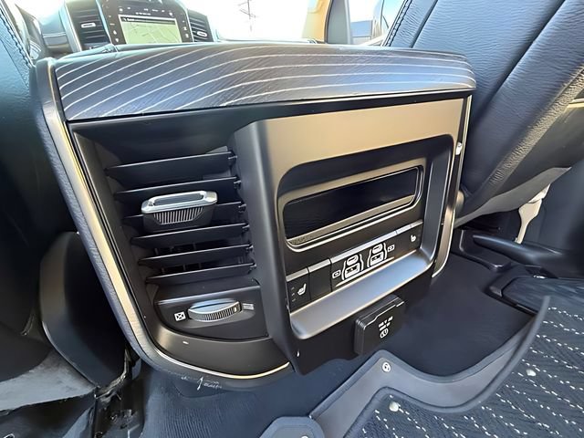 Used 2021 RAM 1500 Limited AWD/4WD image 29