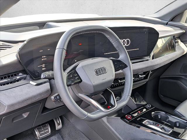 Certified 2025 Audi SQ6 e-tron Prestige w/ Black Optic Package AWD/4WD image 10