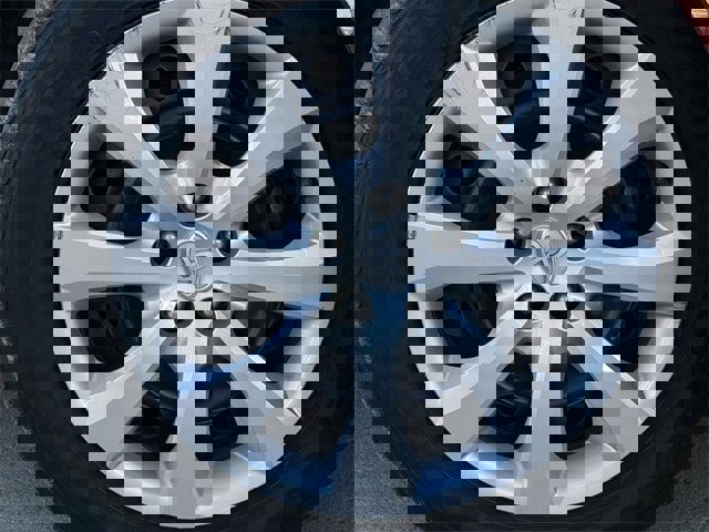 Used 2024 Toyota Corolla LE image 10