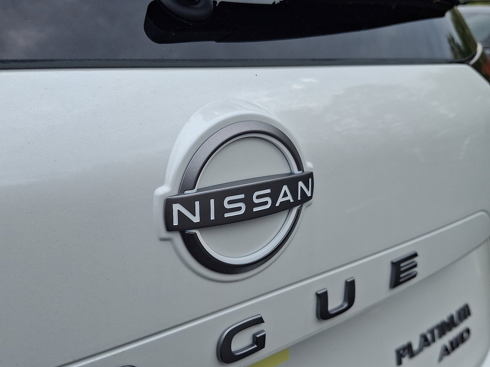 New 2026 Nissan Rogue Platinum image 12