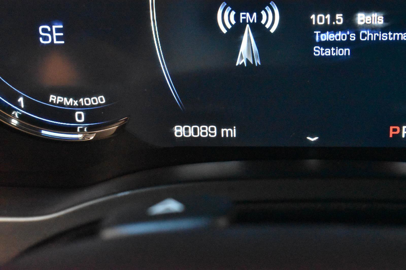 Used 2019 Cadillac Escalade Premium Luxury image 24