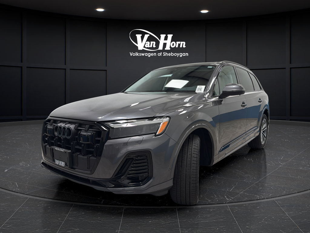 Used 2025 Audi Q7 2.0T Premium w/ Convenience Plus Package AWD/4WD image 3