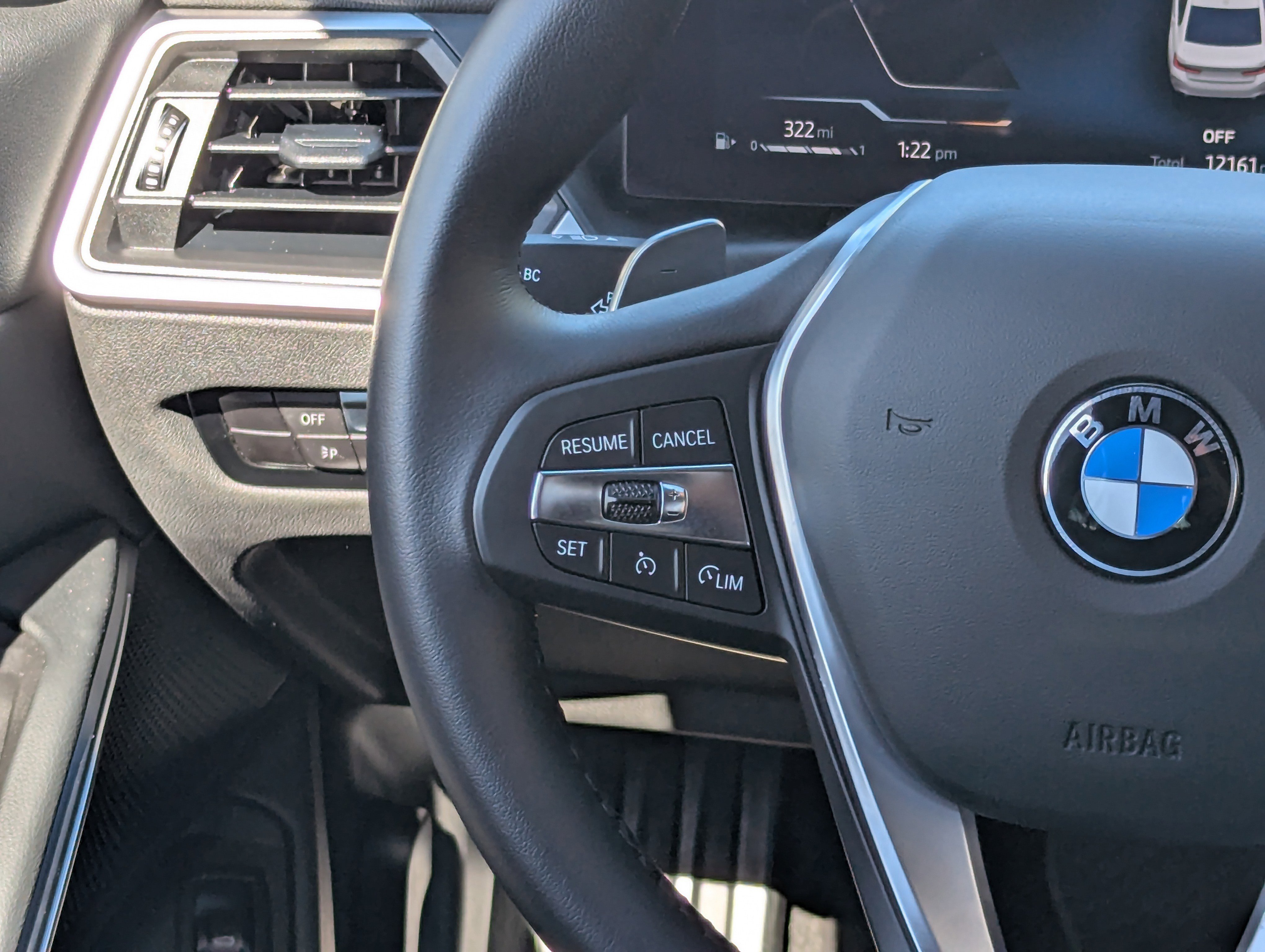 Used 2023 BMW 330i 330i w/ Driving Assistance Package image 20