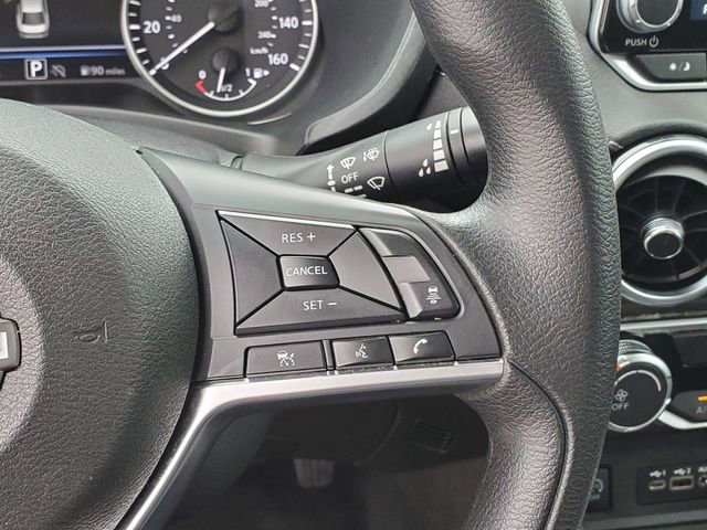 Used 2024 Nissan Sentra SV FWD image 13