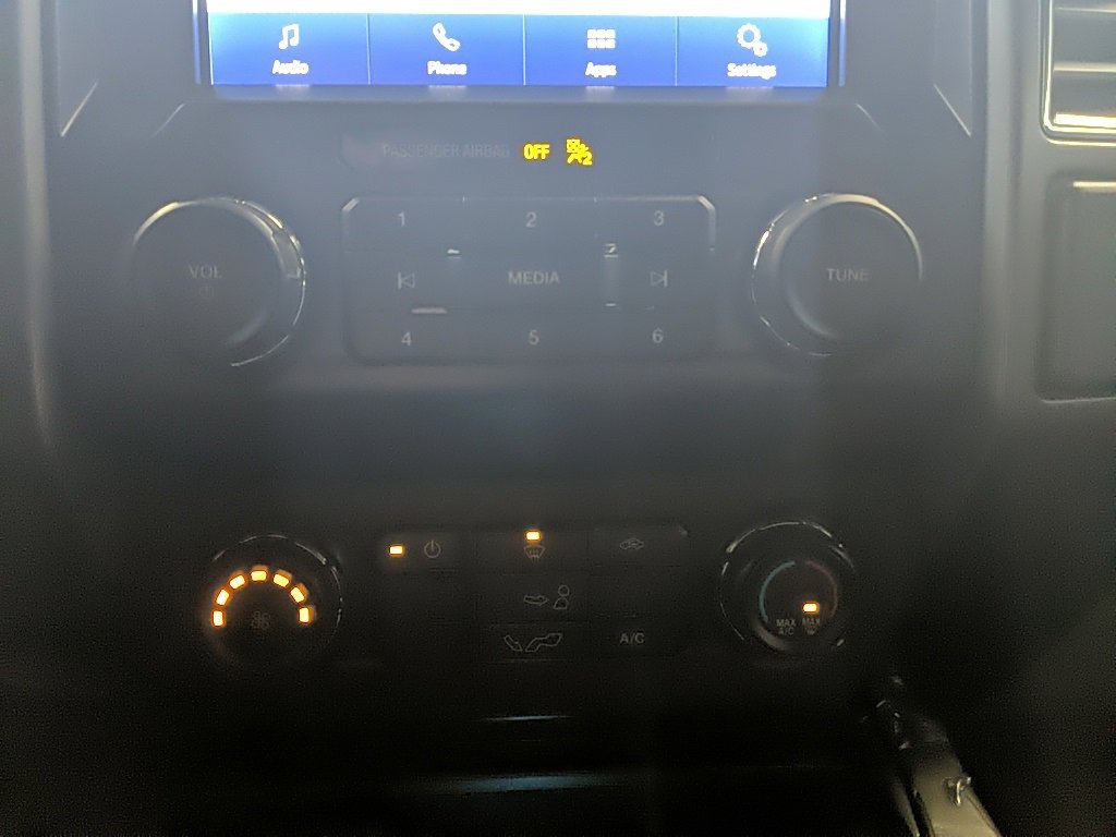 Used 2020 Ford F150 XLT image 17