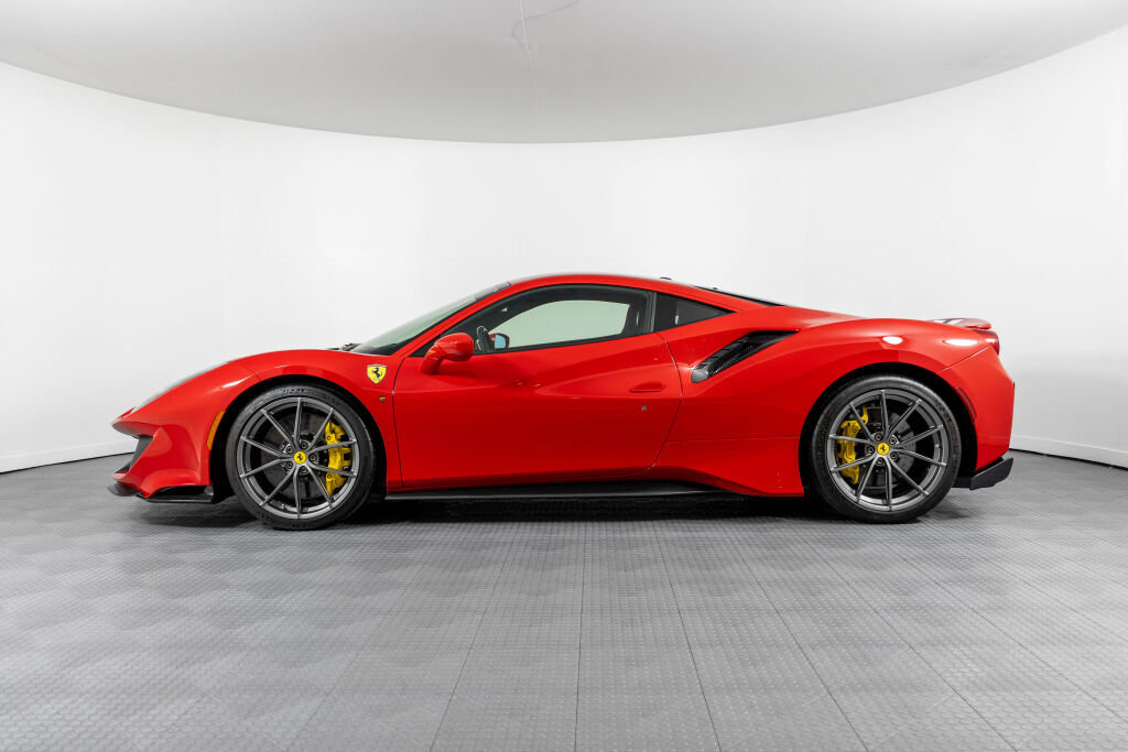 Certified 2020 Ferrari 488 Pista image 3