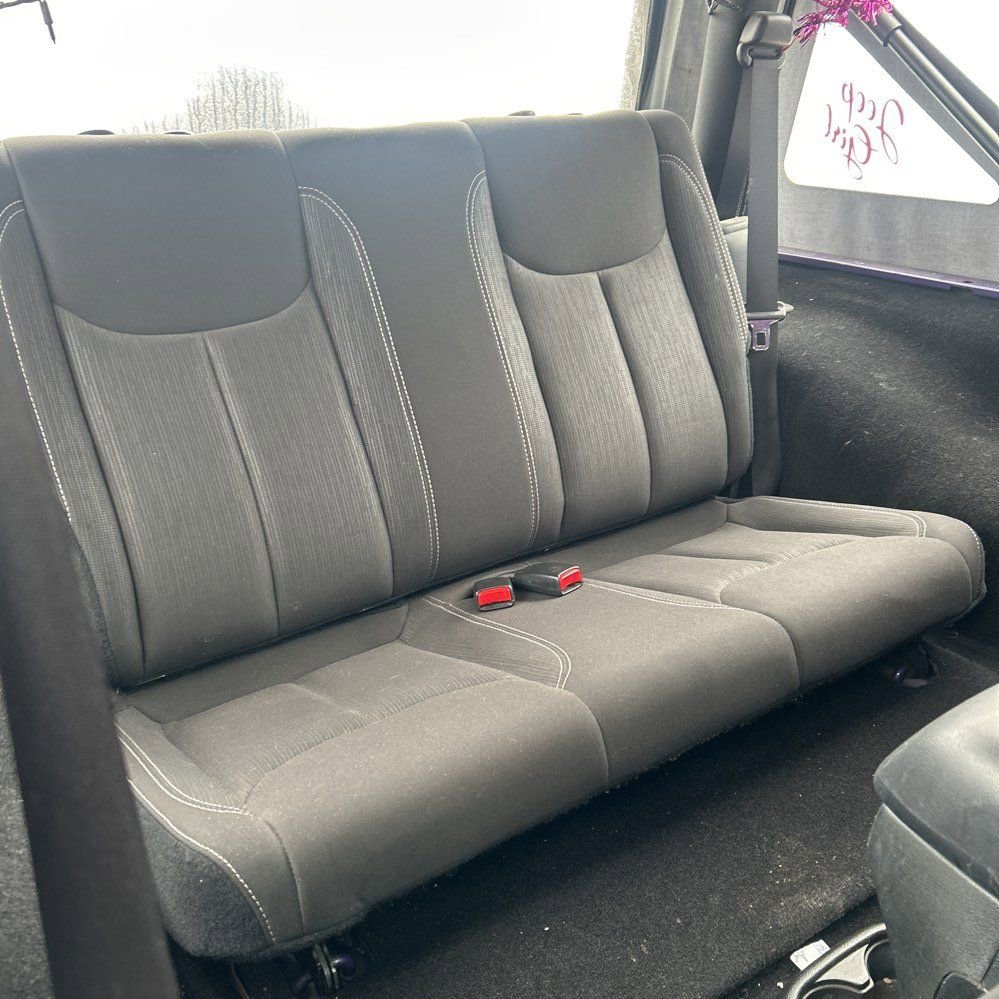 Used 2018 Jeep Wrangler Rubicon w/ Power Convenience Group image 14