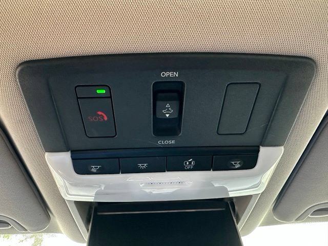 Certified 2024 Nissan Altima 2.5 SR w/ SR Premium Package AWD/4WD image 37