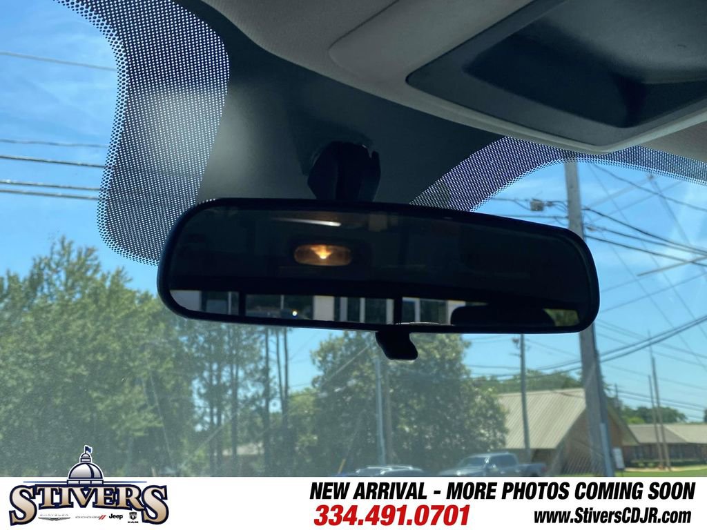 Used 2019 RAM 1500 Classic SLT AWD/4WD image 64