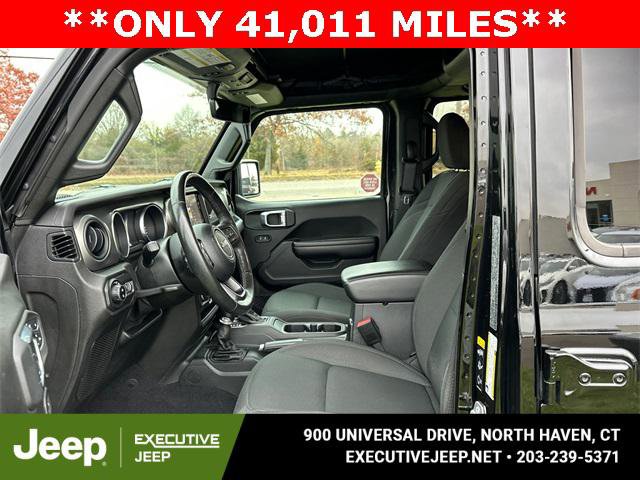 Certified 2021 Jeep Gladiator Willys image 9