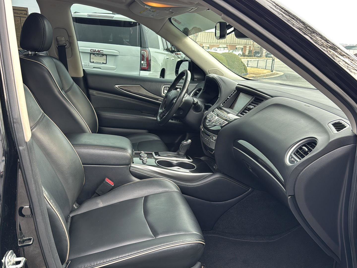 Used 2019 INFINITI QX60 Luxe image 10