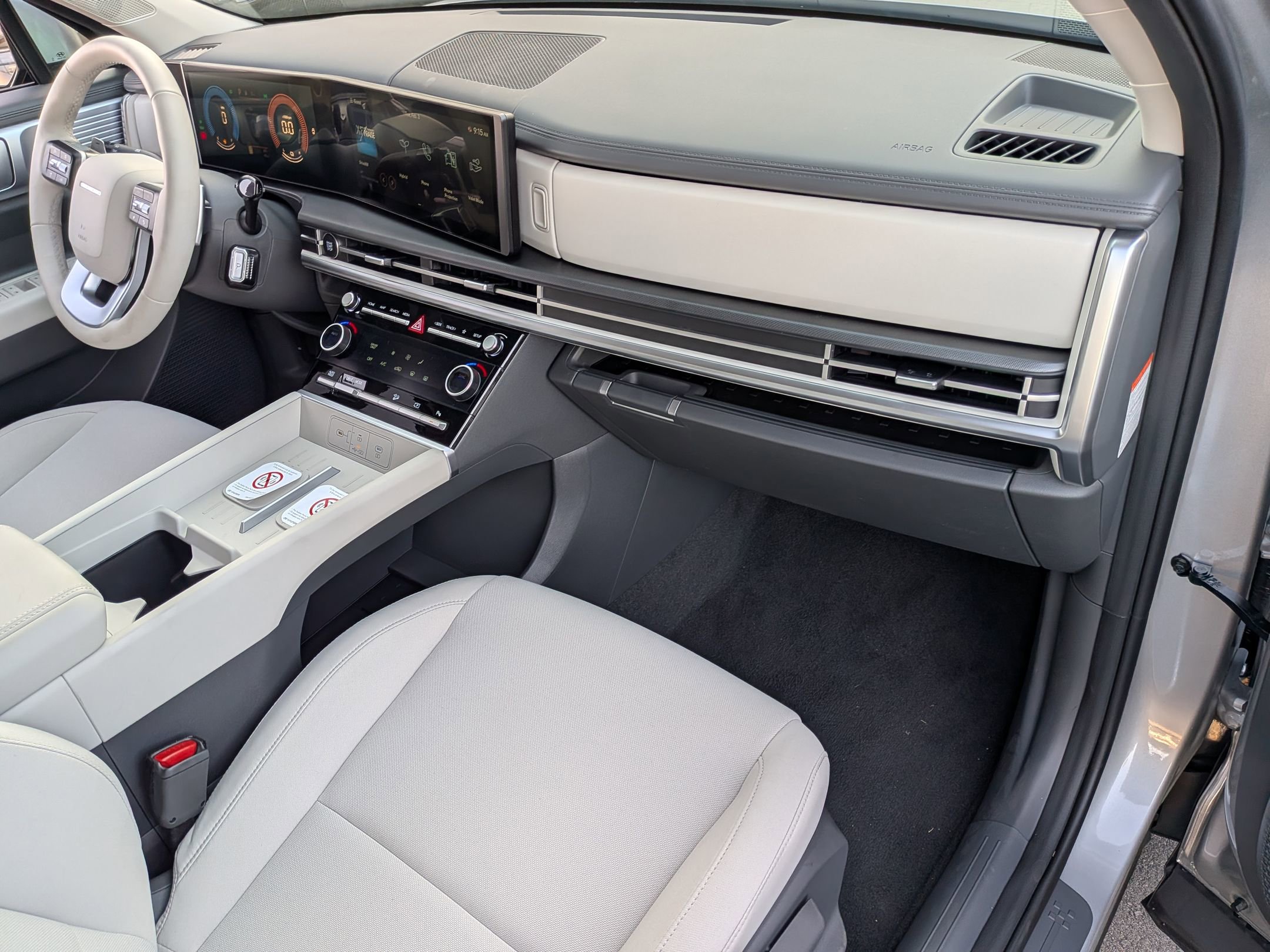 New 2026 Hyundai Santa Fe SE FWD image 25