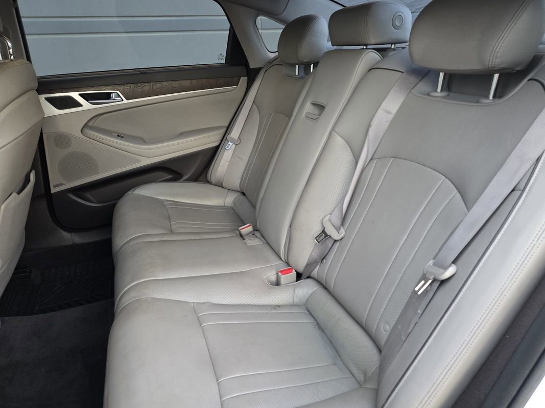 Used 2015 Hyundai Genesis 3.8 w/ Option Group 04 image 20