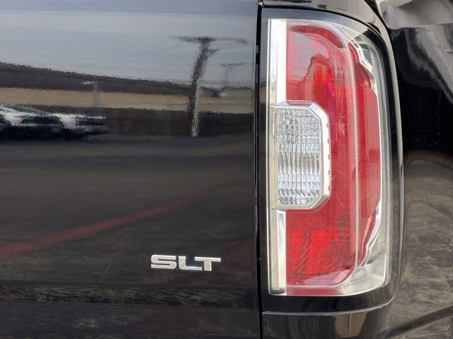 Used 2015 GMC Canyon SLT image 9