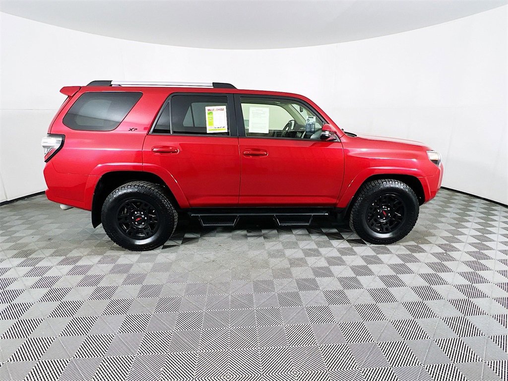 Used 2021 Toyota 4Runner SR5 Premium w/ Moonroof Package image 8