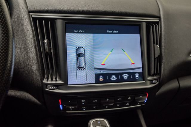 Used 2022 Maserati Levante GT AWD/4WD image 12