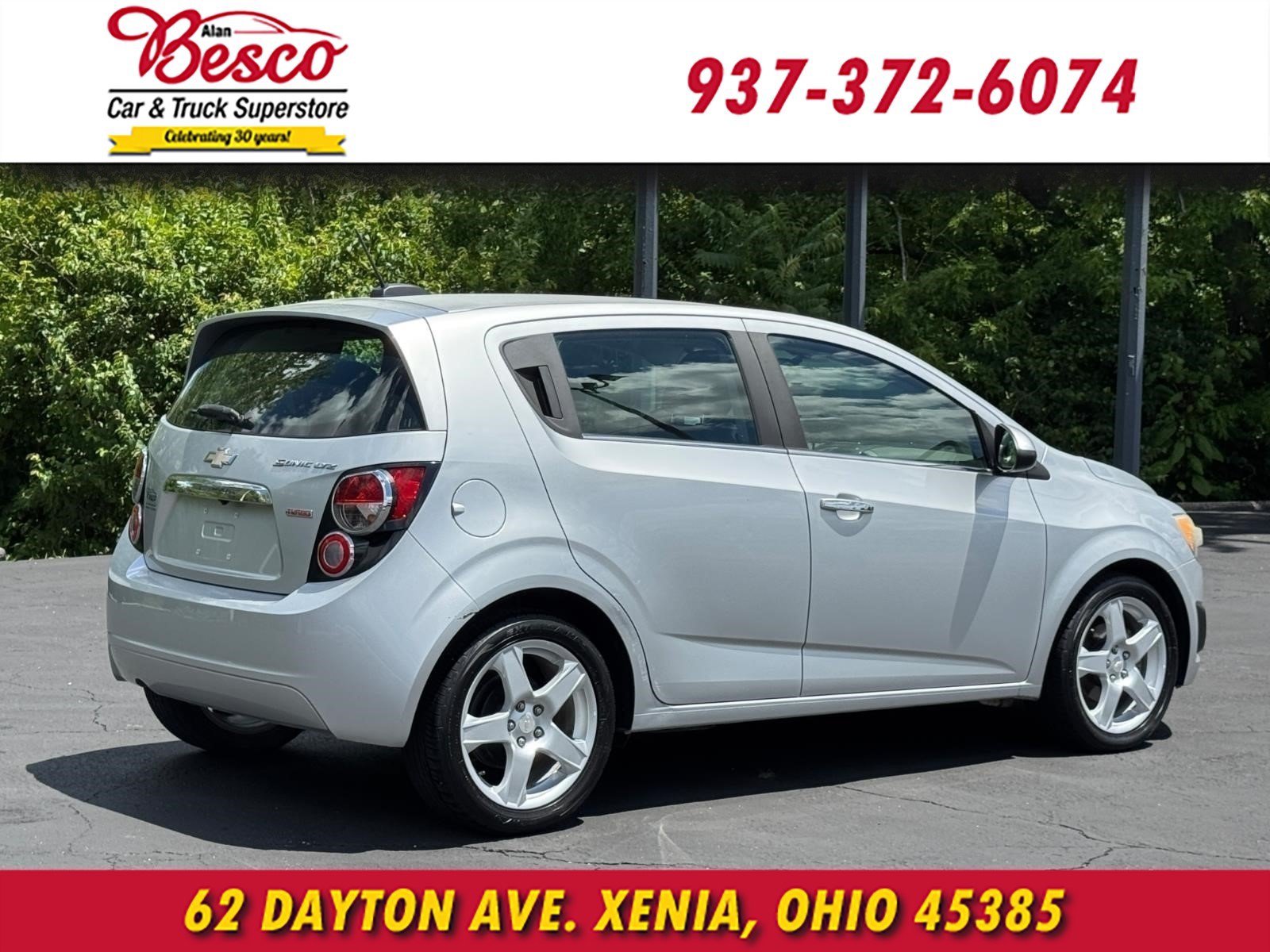 Used 2016 Chevrolet Sonic LTZ FWD image 4