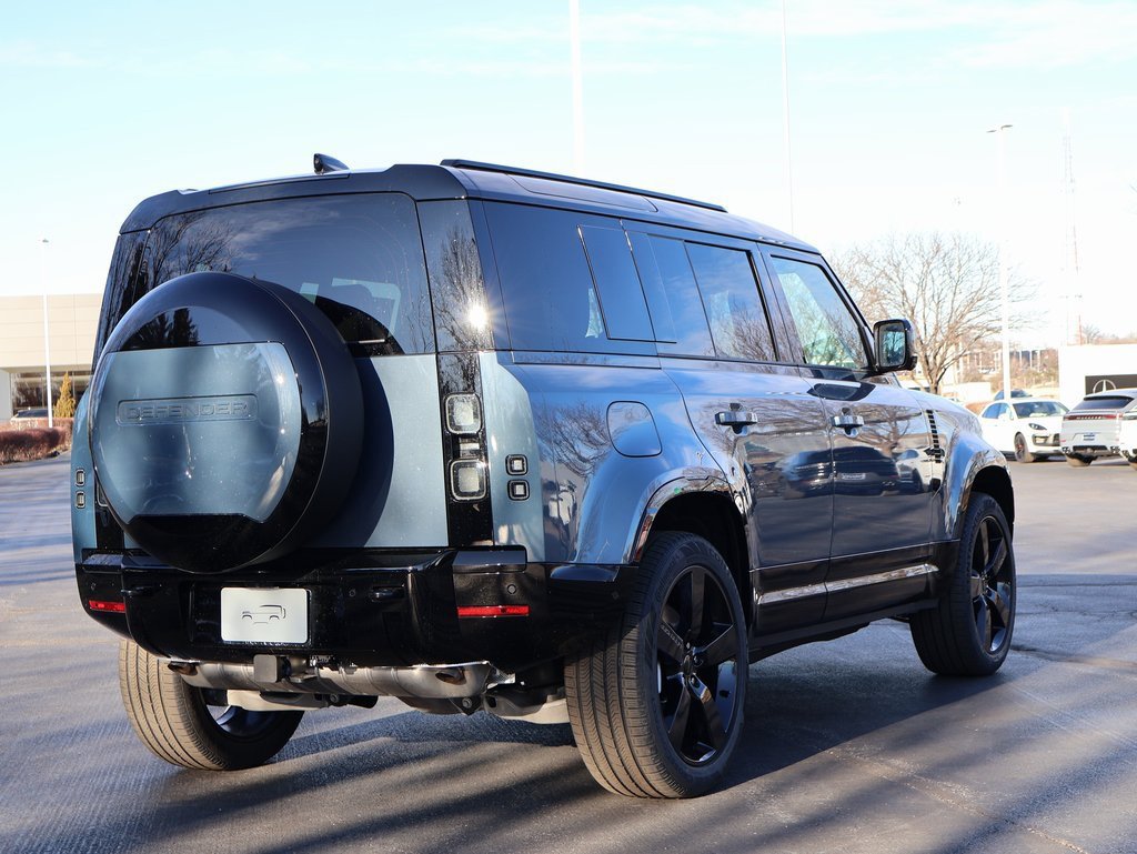 New 2026 Land Rover Defender 110 X-Dynamic SE AWD/4WD image 7