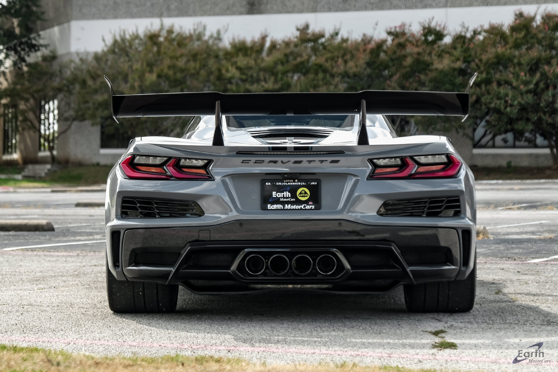 Used 2025 Chevrolet Corvette ZR1 w/ ZR1 Carbon Fiber Aero Package RWD image 18