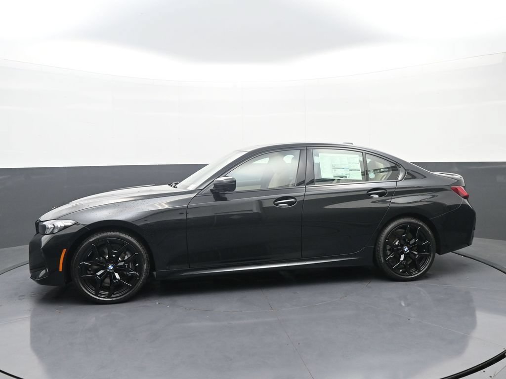 New 2026 BMW 330i xDrive Sedan w/ M Sport Package AWD/4WD image 4