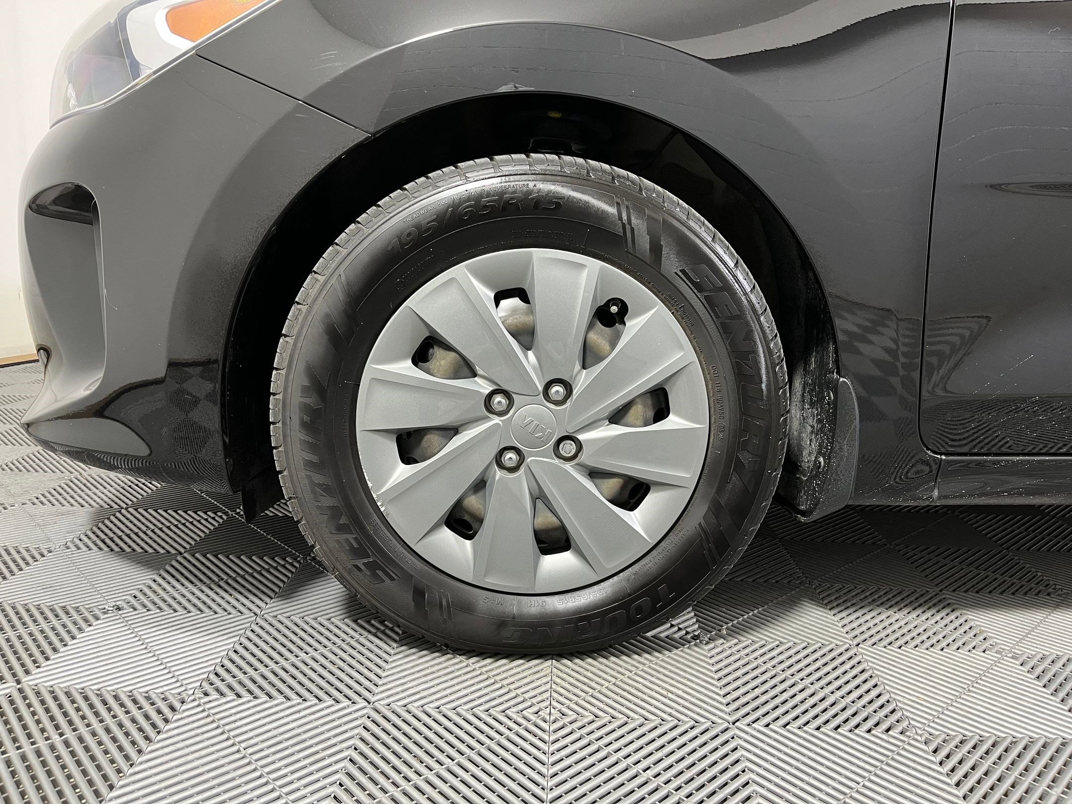 Used 2020 Kia Rio S image 6