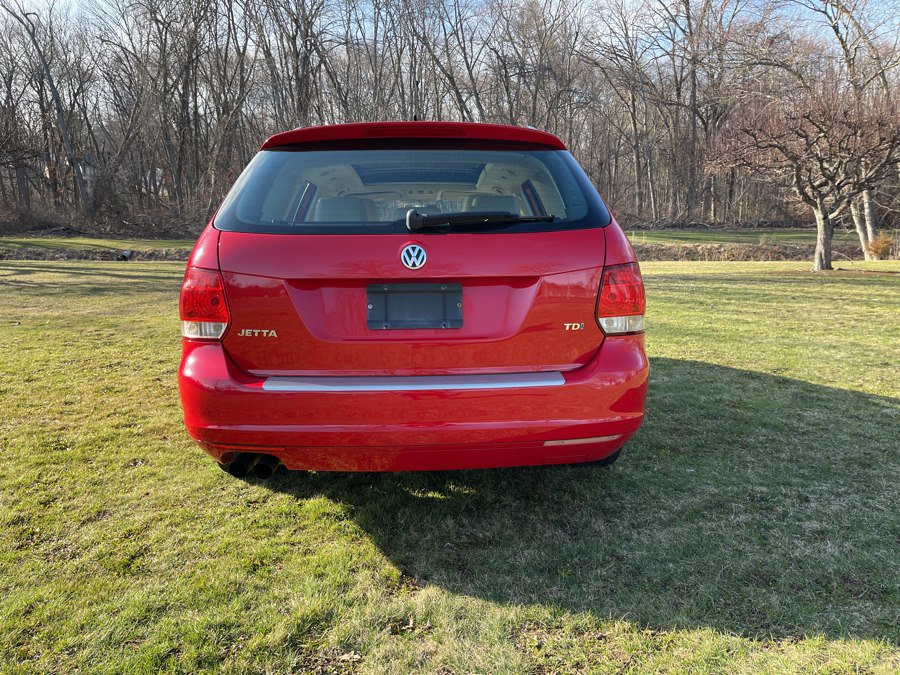 Used 2013 Volkswagen Jetta TDI FWD image 19