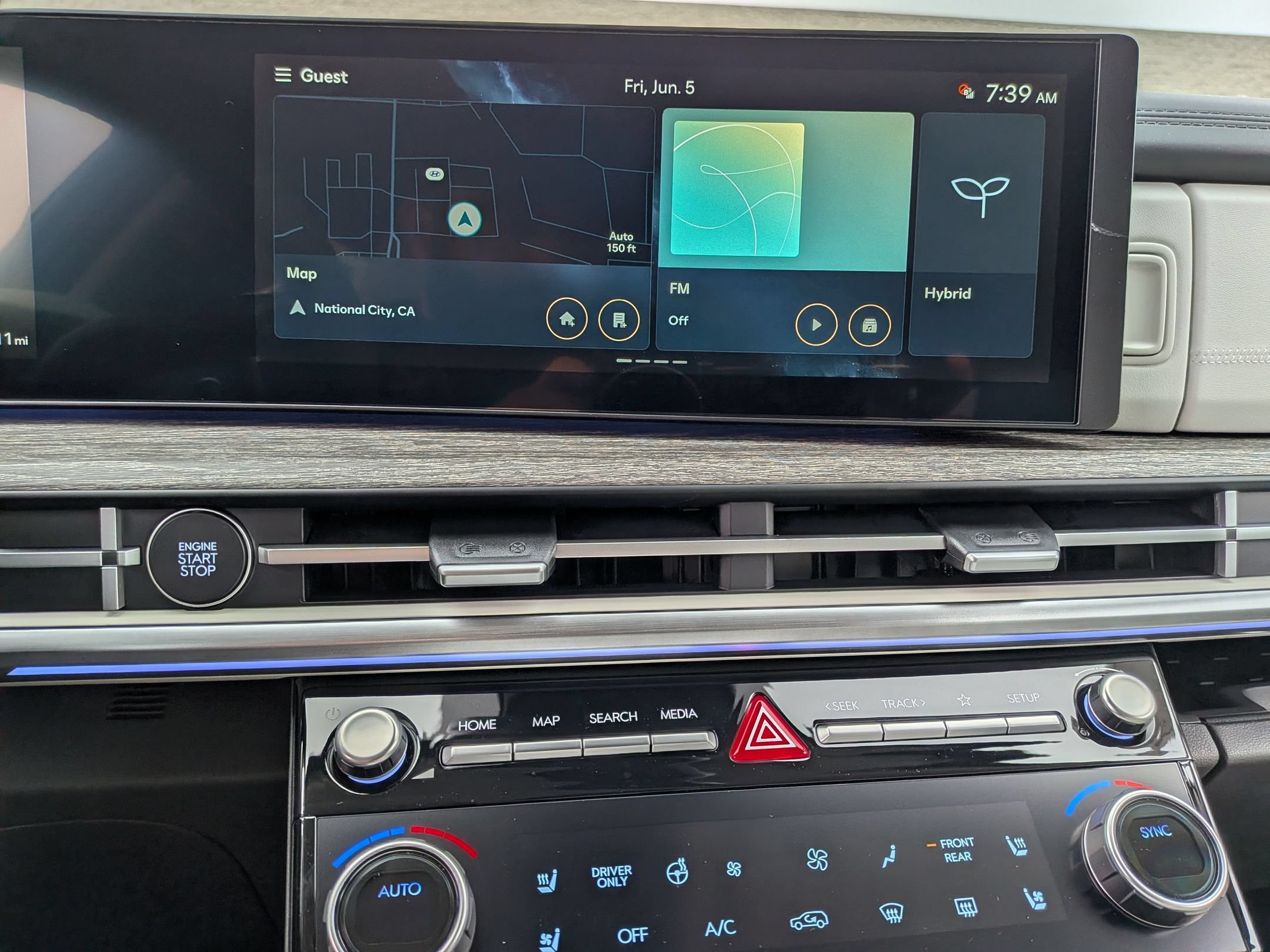 New 2026 Hyundai Santa Fe Calligraphy AWD/4WD image 10