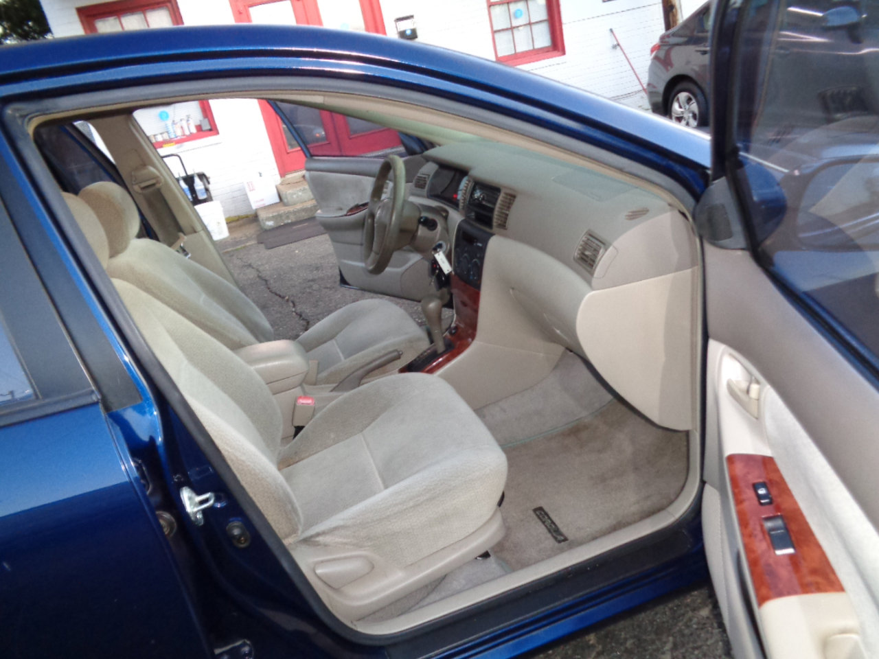 Used 2004 Toyota Corolla LE image 15