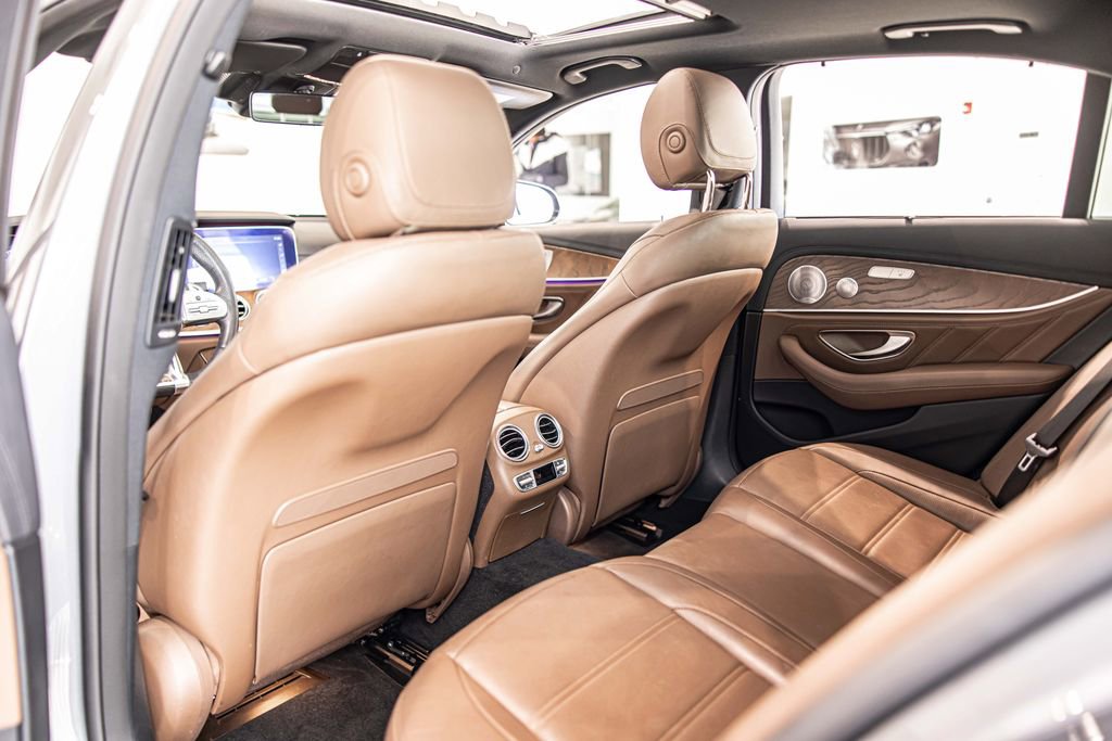 Used 2019 Mercedes-Benz E 53 AMG 4MATIC Sedan image 32