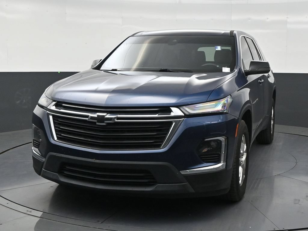 Used 2022 Chevrolet Traverse LS FWD image 8