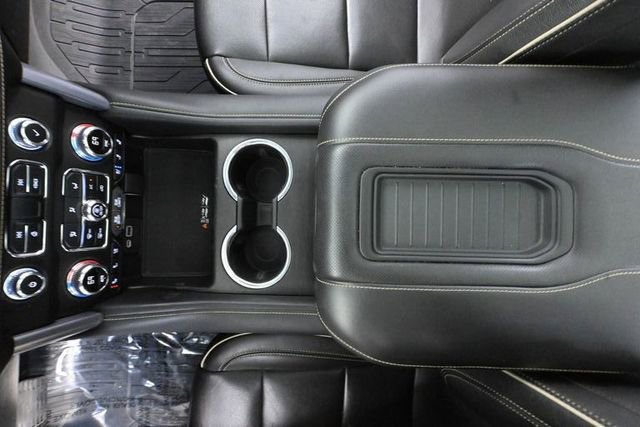 Used 2021 GMC Yukon SLT w/ SLT Luxury Plus Package image 36