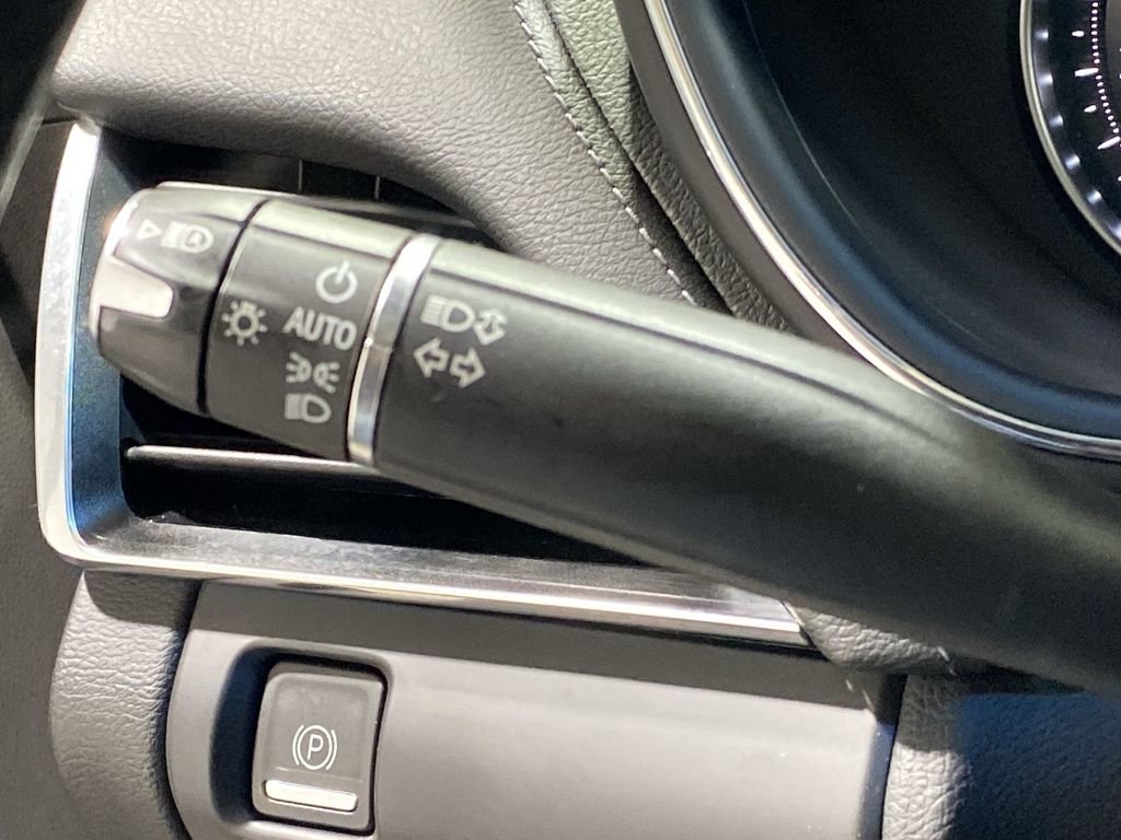 Used 2023 Cadillac CT5 Luxury w/ Sun And Sound Package image 34