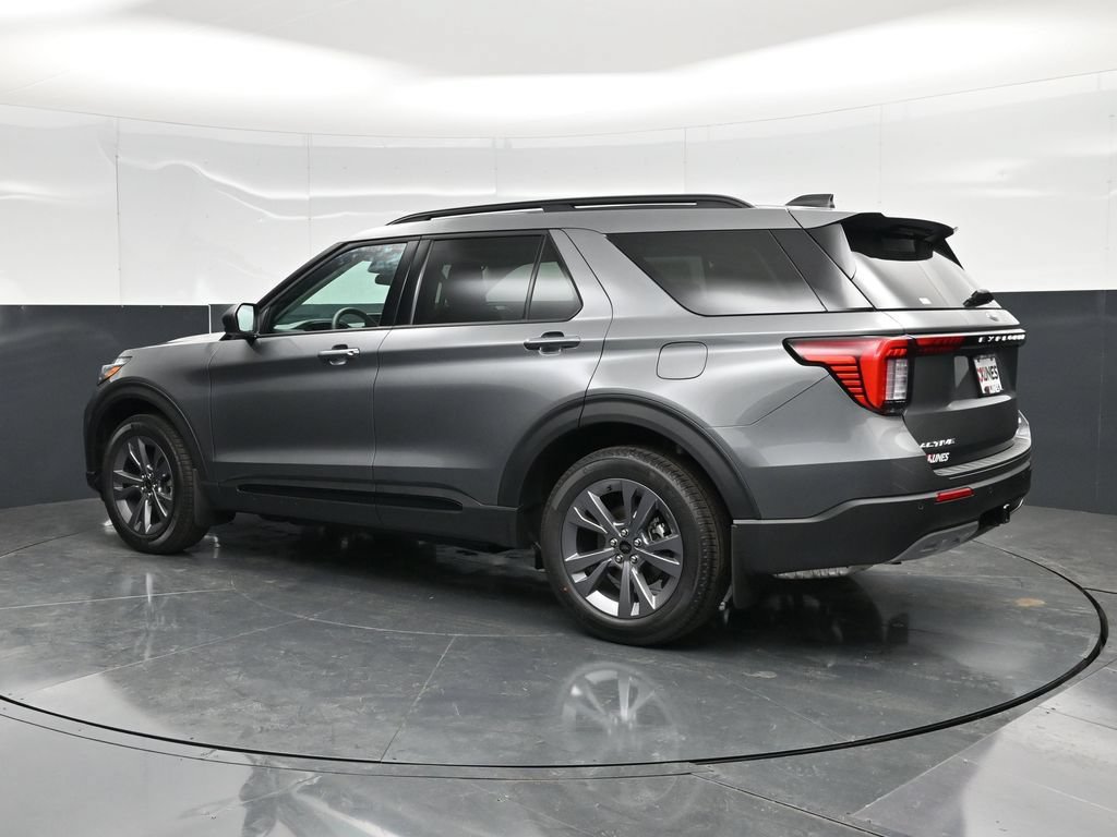 New 2026 Ford Explorer Active w/ Active Comfort Package AWD/4WD image 8