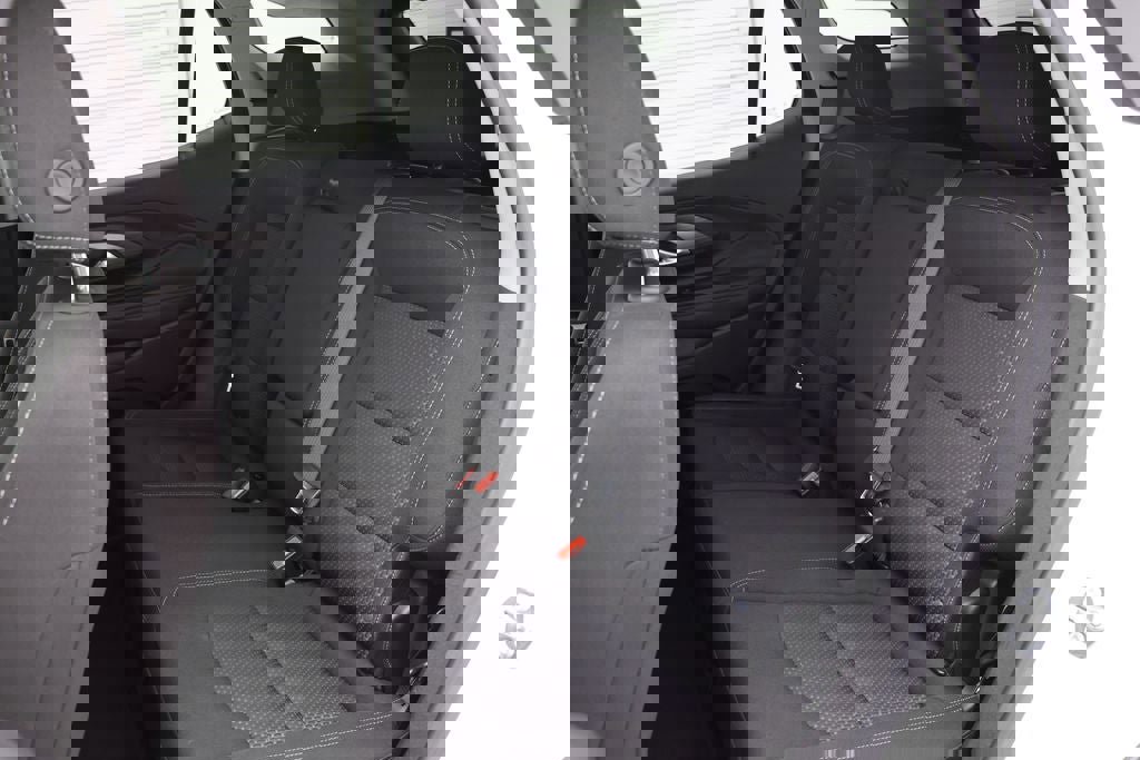 Used 2024 GMC Terrain SLE image 13