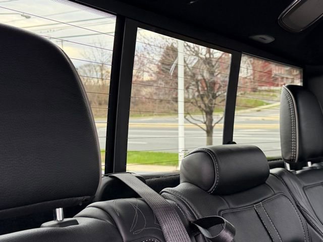 Used 2020 RAM 1500 Limited w/ Black Appearance Package image 8