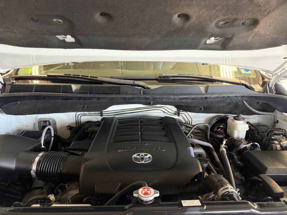 Certified 2019 Toyota Tundra TRD Pro AWD/4WD image 18