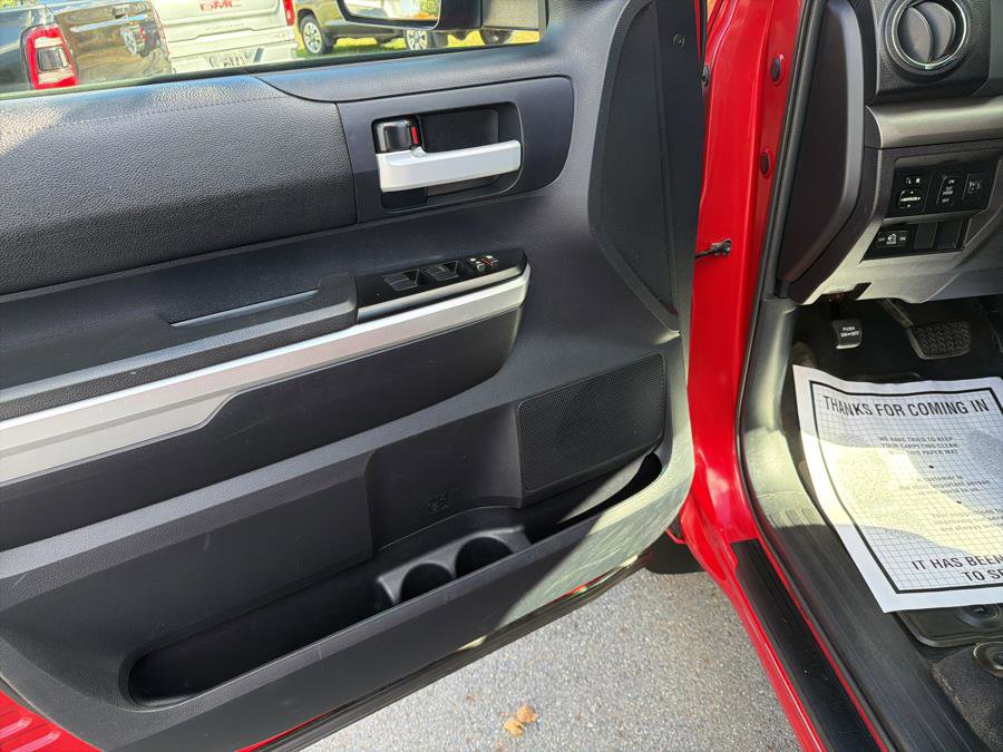 Used 2016 Toyota Tundra SR5 image 8