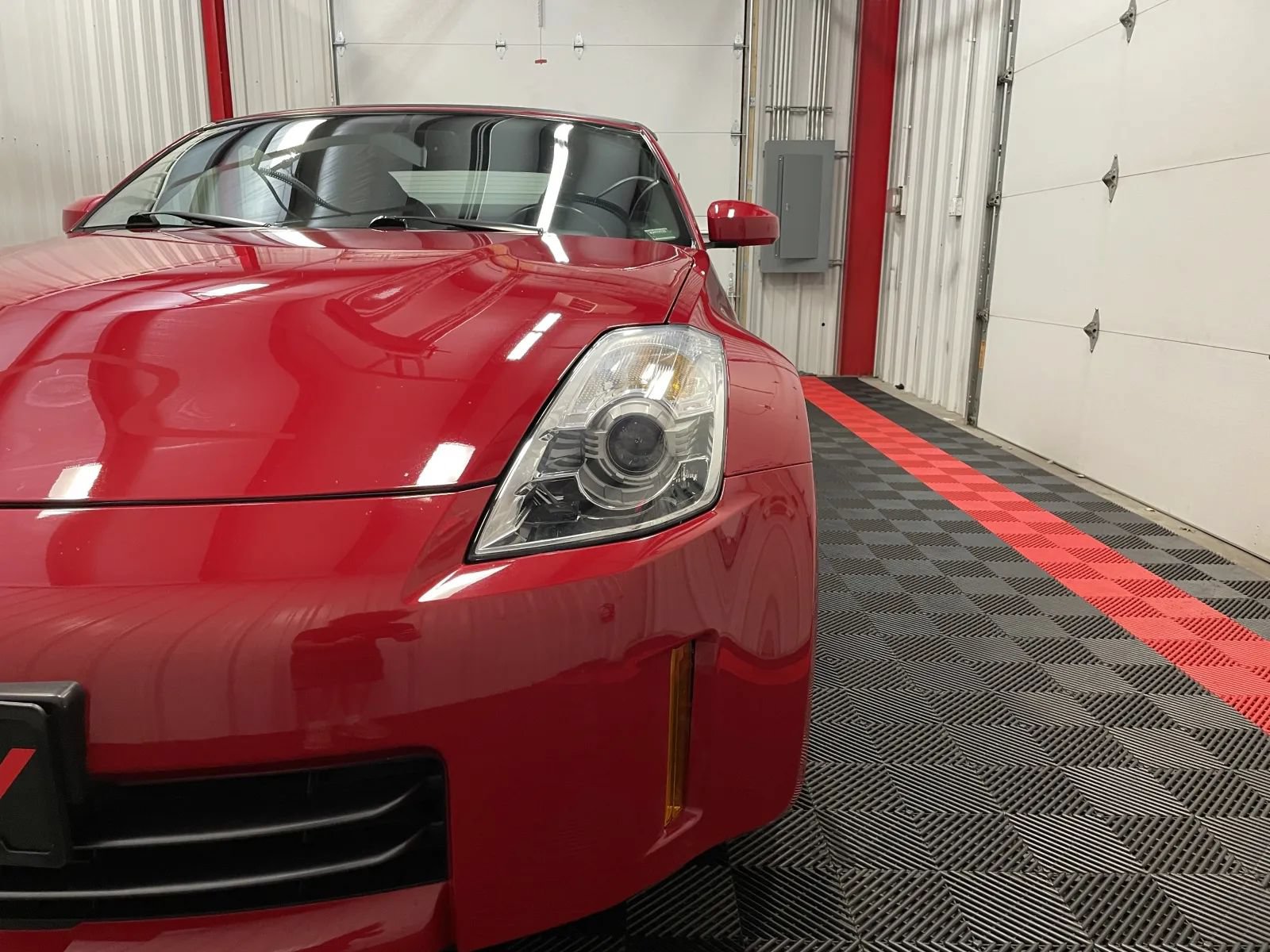 Used 2007 Nissan 350Z Enthusiast RWD image 12