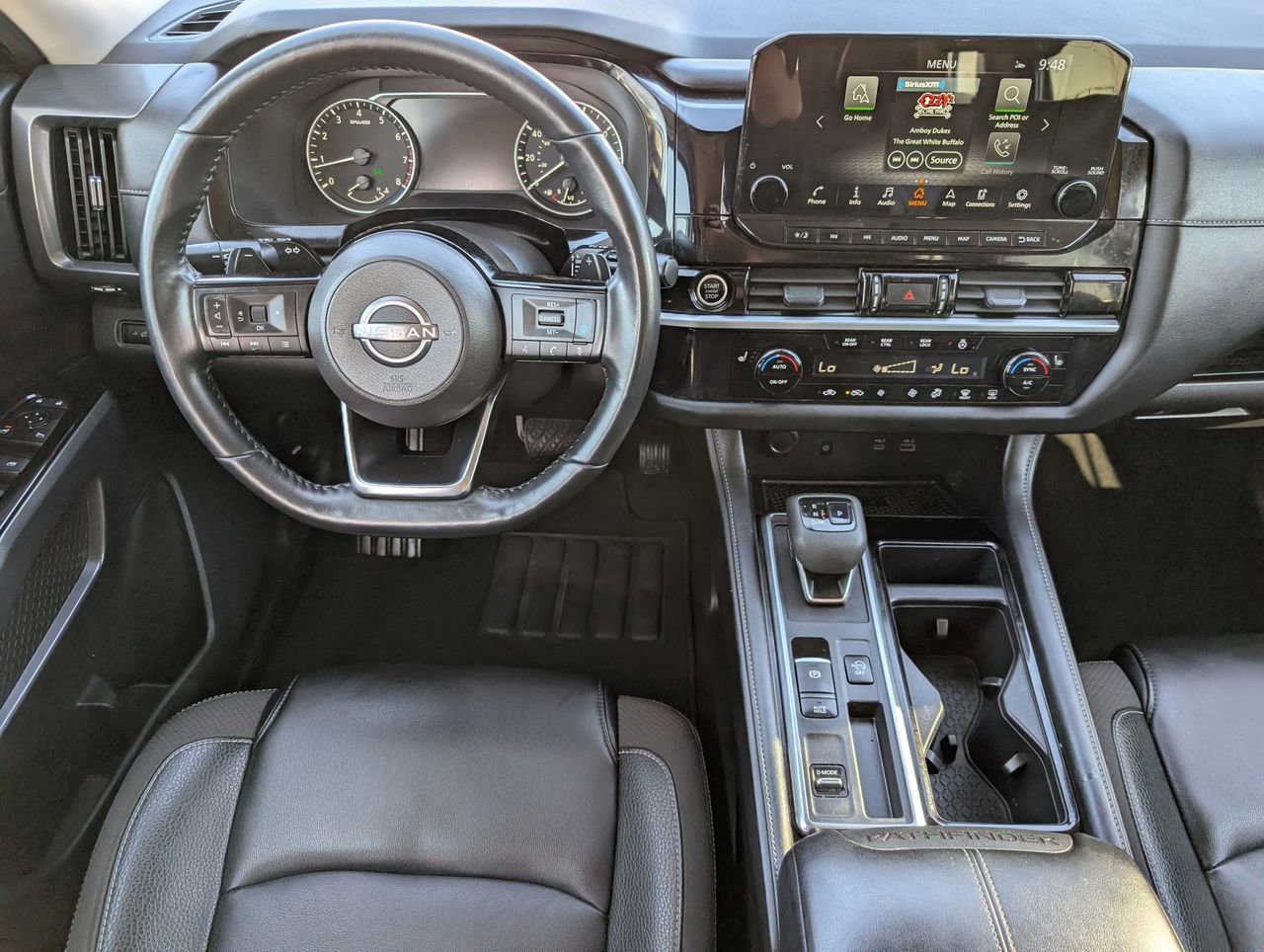 Certified 2024 Nissan Pathfinder SL w/ Black Appearance Package image 10