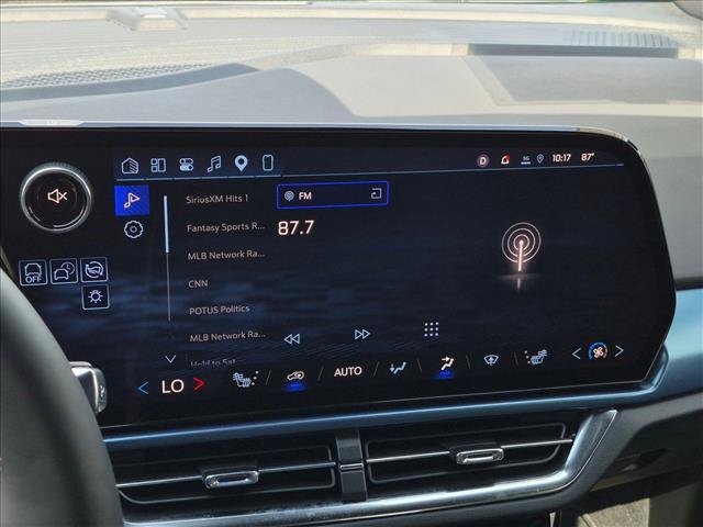 New 2026 Chevrolet Equinox EV LT FWD image 11
