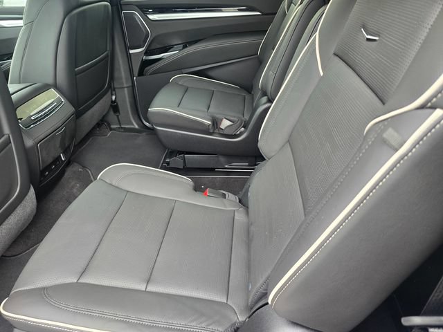 New 2026 Cadillac Escalade ESV Sport w/ Touring Package AWD/4WD image 13