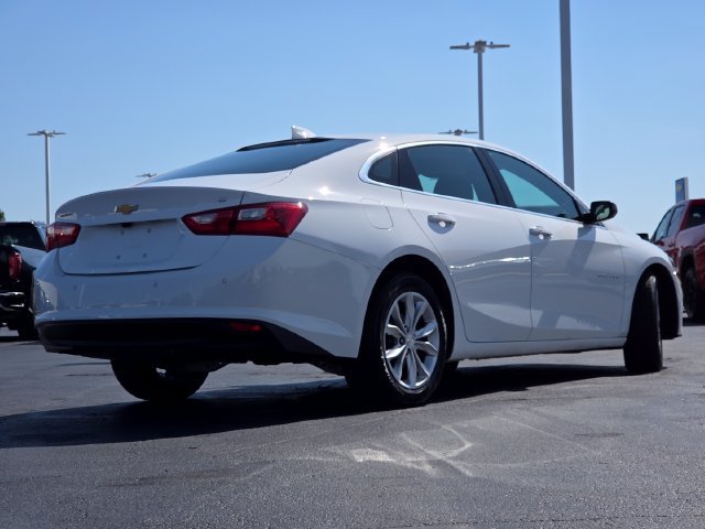 Used 2025 Chevrolet Malibu LT FWD image 14