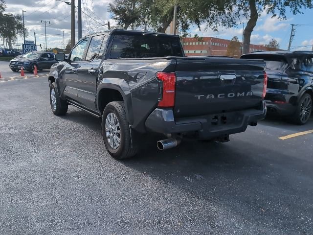 Used 2024 Toyota Tacoma Limited w/ Limited Package (LT) image 4